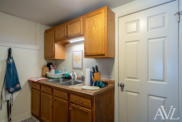 117 Deloney Avenue Sw, City Of Grand Rapids, MI 49504