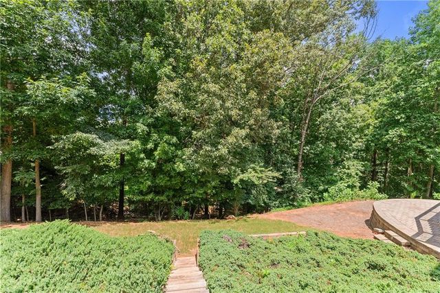 4015 Eyrie Farms Lane, Cumming, GA 30041