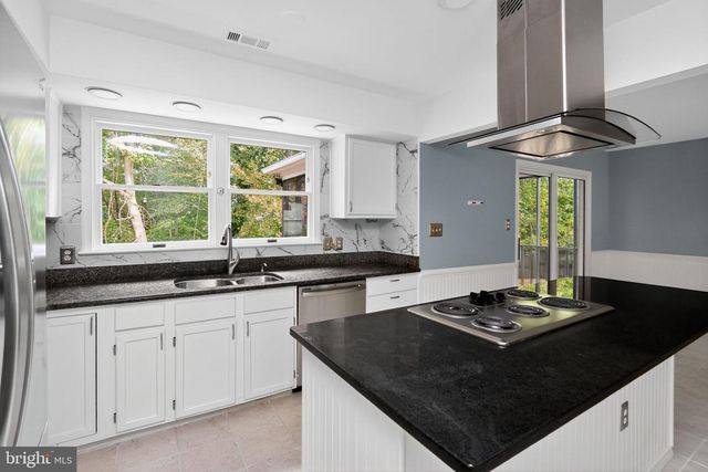 20 BRIDGEPORT CIR, Stafford, VA 22554