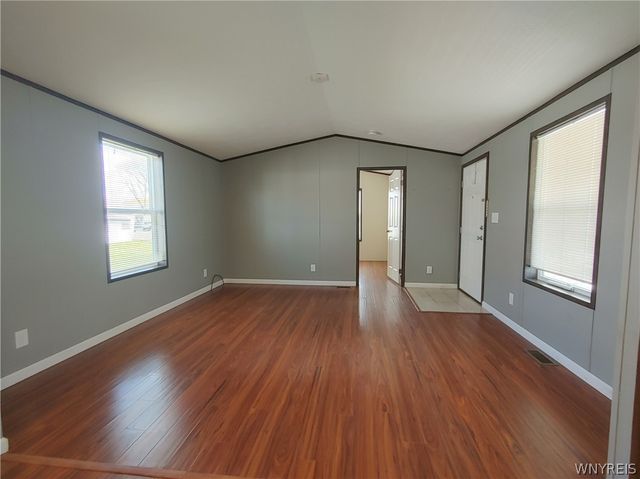 546 C, Niagara Falls, NY 14304