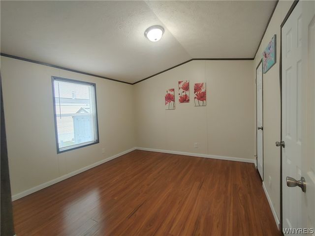 546 C, Niagara Falls, NY 14304