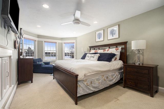 3975 Harbor Breeze Drive, Norton Shores, MI 49441
