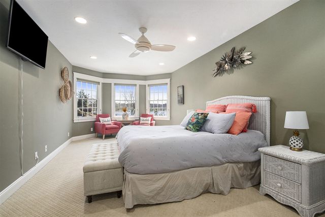 3975 Harbor Breeze Drive, Norton Shores, MI 49441