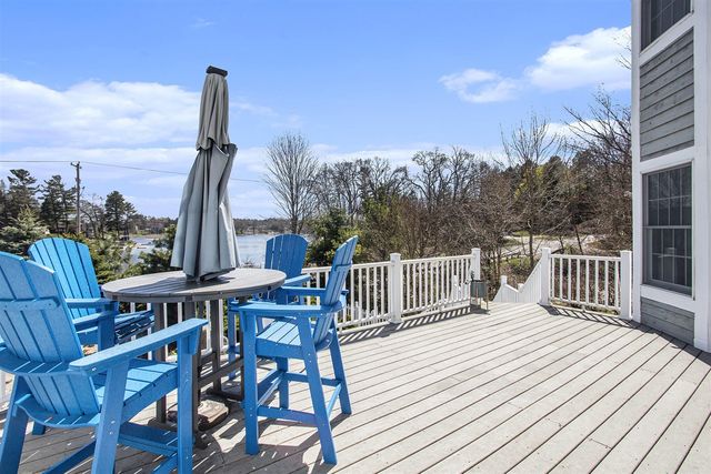 3975 Harbor Breeze Drive, Norton Shores, MI 49441