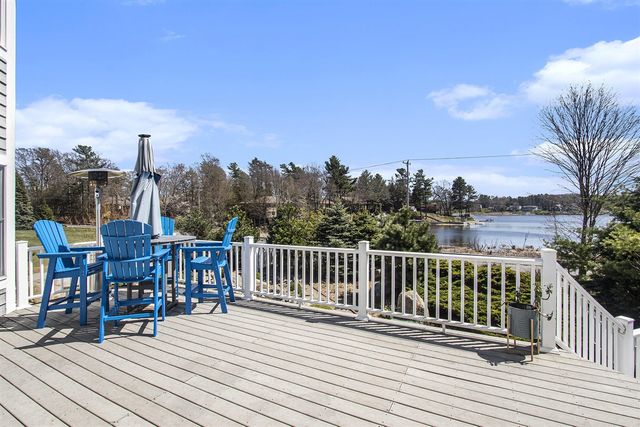 3975 Harbor Breeze Drive, Norton Shores, MI 49441