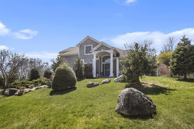 3975 Harbor Breeze Drive, Norton Shores, MI 49441