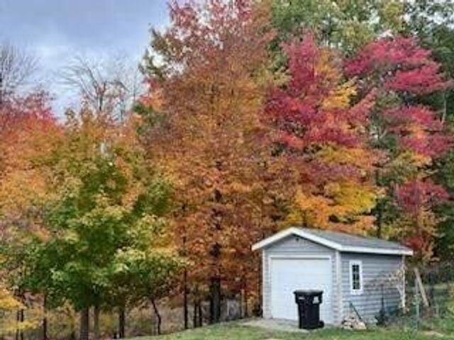 3975 Harbor Breeze Drive, Norton Shores, MI 49441