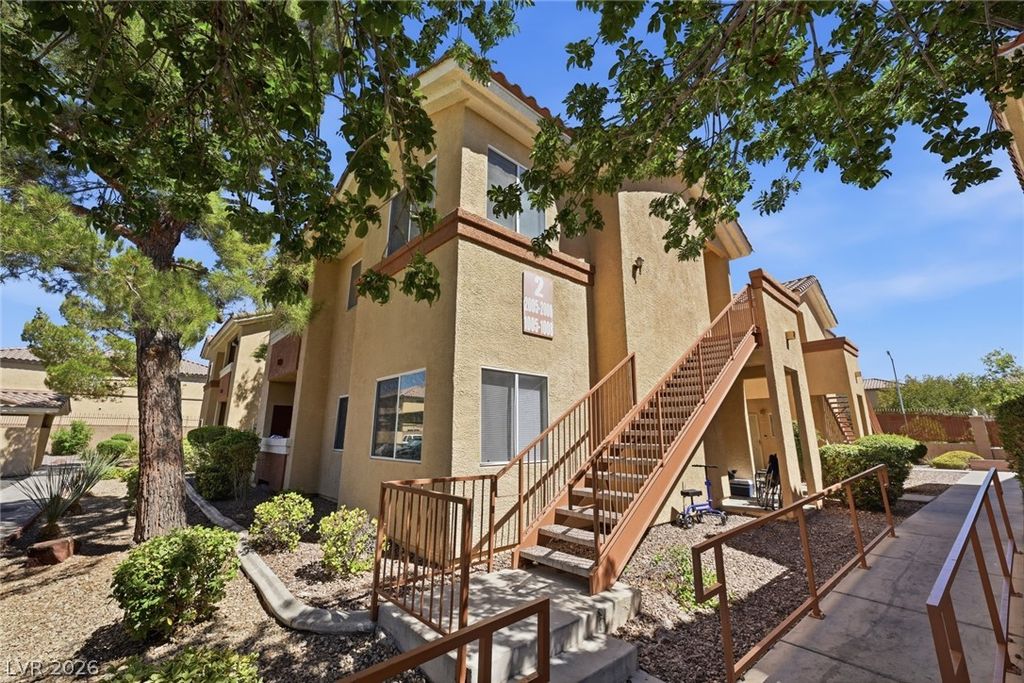1050 East Cactus Avenue 2006, Las Vegas, NV 89183 — exterior