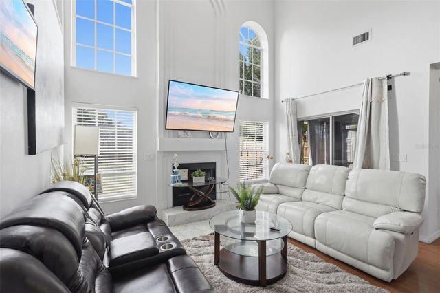 399 CLOVERLEAF BOULEVARD, Deltona, FL 32725