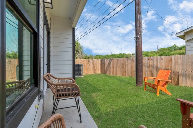 3127 Bolt Street, Houston, TX 77051