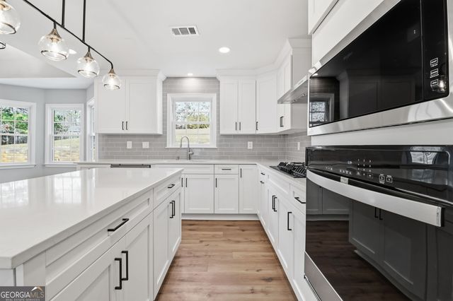 2520 Shiloh Court, Kennesaw, GA 30152