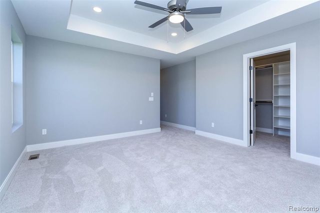 2023 Cecil Dr. Drive, Troy, MI 48083