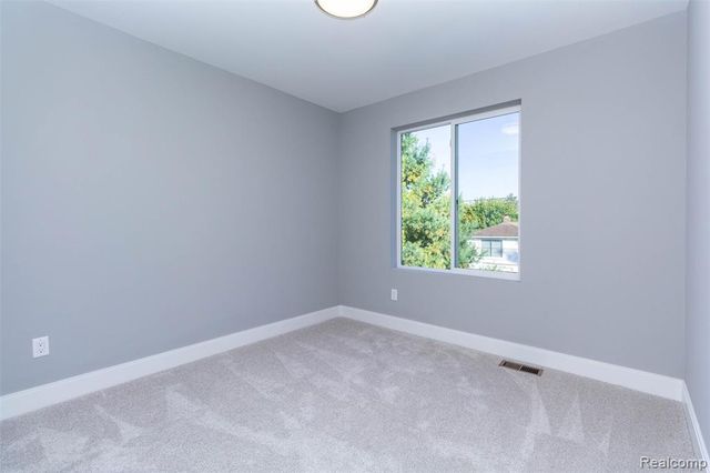 2023 Cecil Dr. Drive, Troy, MI 48083