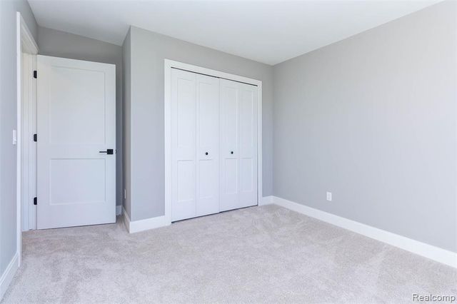 2023 Cecil Dr. Drive, Troy, MI 48083