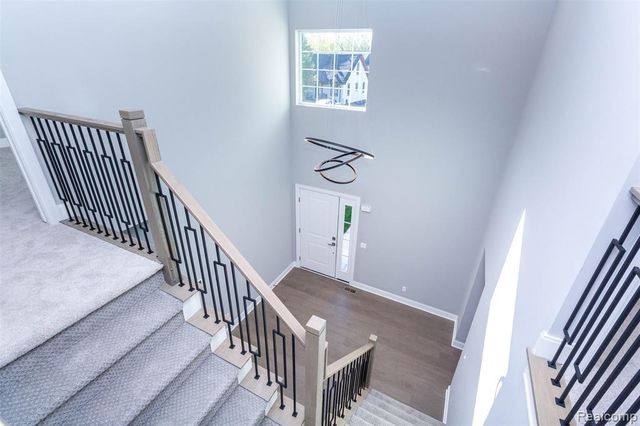 2023 Cecil Dr. Drive, Troy, MI 48083