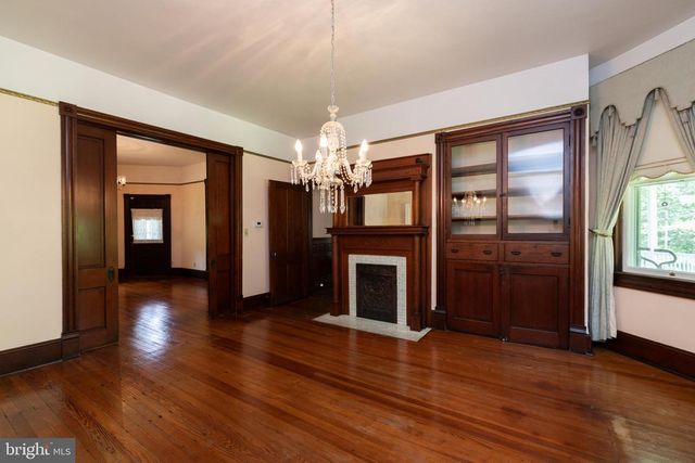 413 GRAND AVE, Front Royal, VA 22630