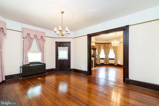 413 GRAND AVE, Front Royal, VA 22630