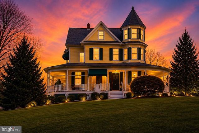 413 GRAND AVE, Front Royal, VA 22630