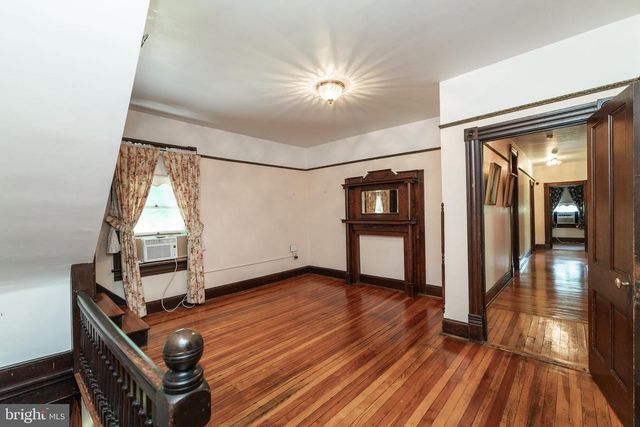 413 GRAND AVE, Front Royal, VA 22630
