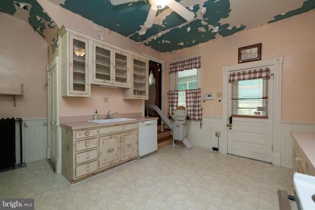 413 GRAND AVE, Front Royal, VA 22630