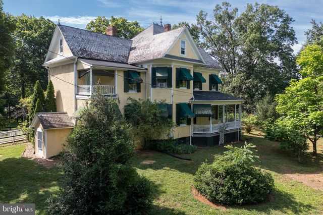 413 GRAND AVE, Front Royal, VA 22630