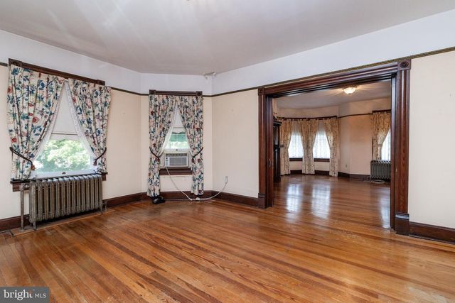 413 GRAND AVE, Front Royal, VA 22630