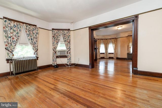 413 GRAND AVE, Front Royal, VA 22630