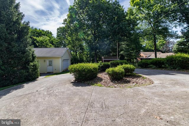 413 GRAND AVE, Front Royal, VA 22630