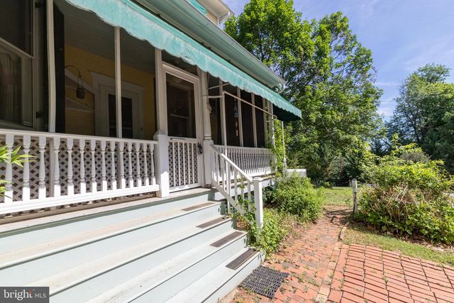 413 GRAND AVE, Front Royal, VA 22630
