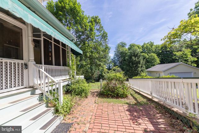 413 GRAND AVE, Front Royal, VA 22630