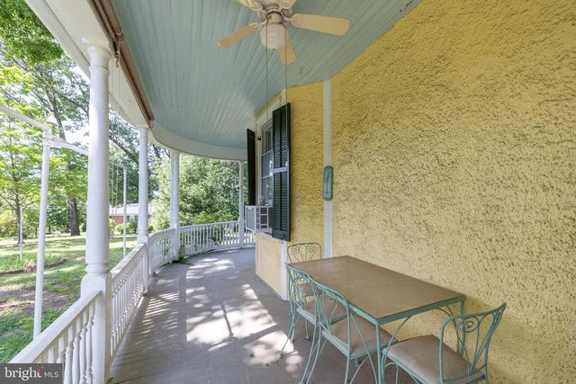 413 GRAND AVE, Front Royal, VA 22630