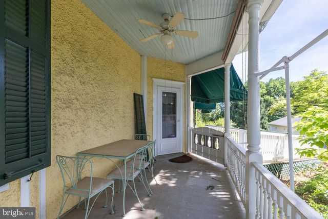 413 GRAND AVE, Front Royal, VA 22630
