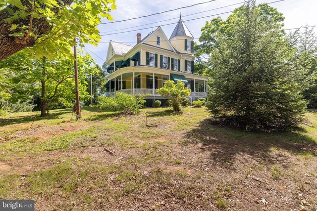 413 GRAND AVE, Front Royal, VA 22630