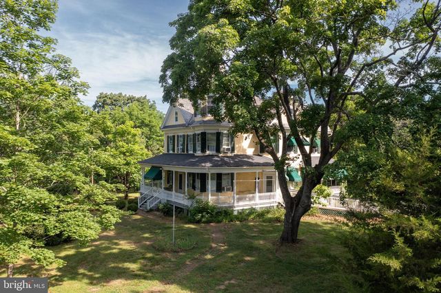 413 GRAND AVE, Front Royal, VA 22630