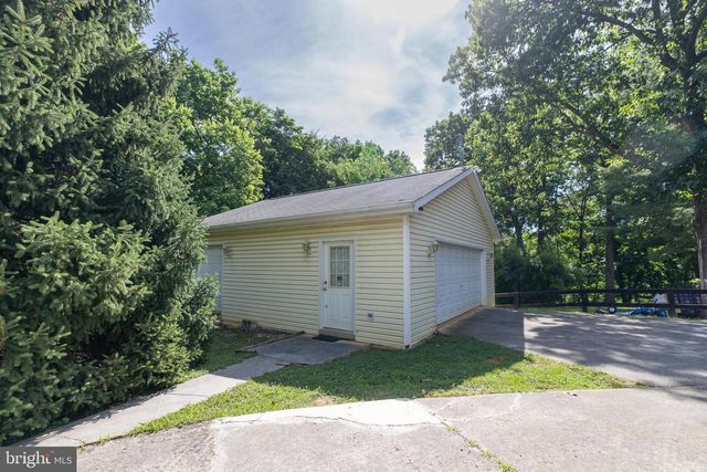 413 GRAND AVE, Front Royal, VA 22630