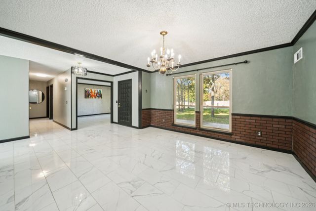 527 Pioneer Road, Sapulpa, OK 74066