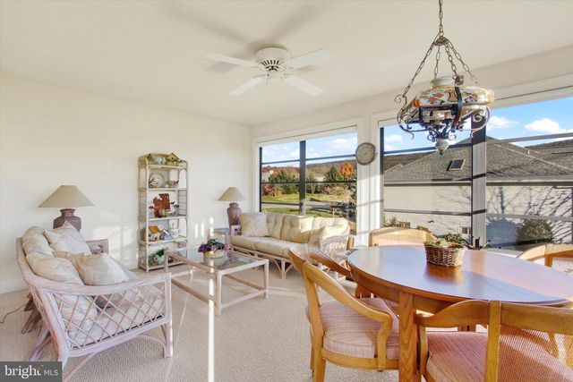 6788 ST ANNES DR, Fayetteville, PA 17222