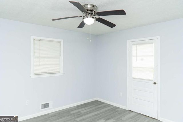 745 Kingsbridge Road, Carrollton, GA 30117