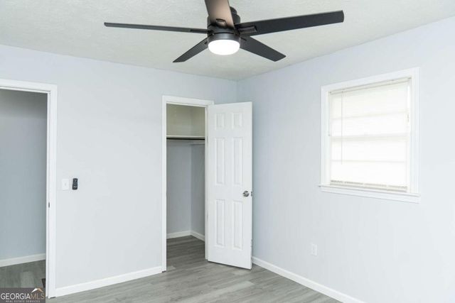 745 Kingsbridge Road, Carrollton, GA 30117