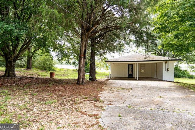 745 Kingsbridge Road, Carrollton, GA 30117