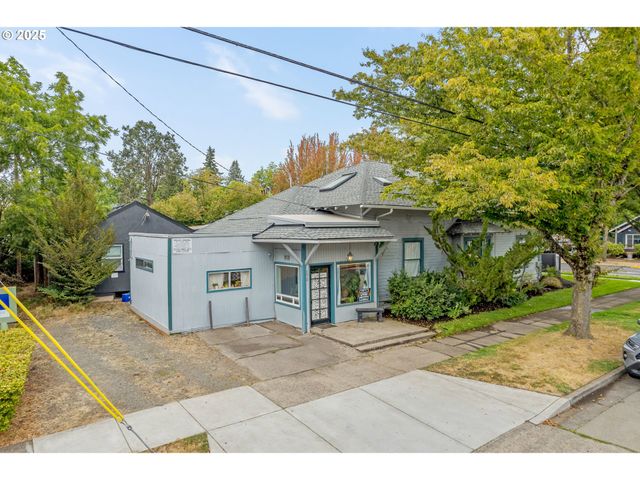 1492 PEARL St, Eugene, OR 97401