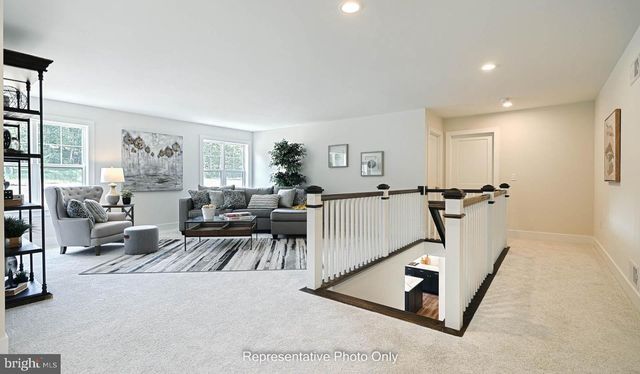 123 BLUE MOUNTAIN BLVD, Carlisle, PA 17013