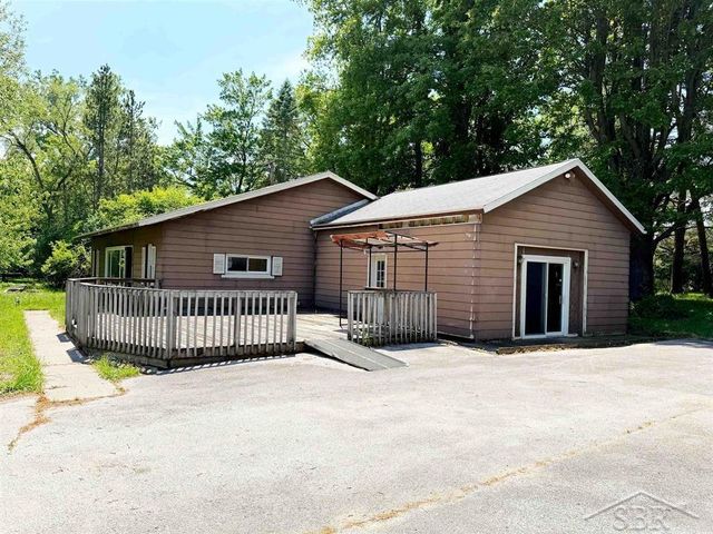 1408 Waldo Court, Midland, MI 48640