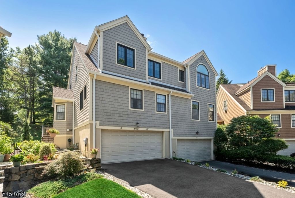 72 Tanager Ct, Wayne Twp., NJ 07470 — photo 2