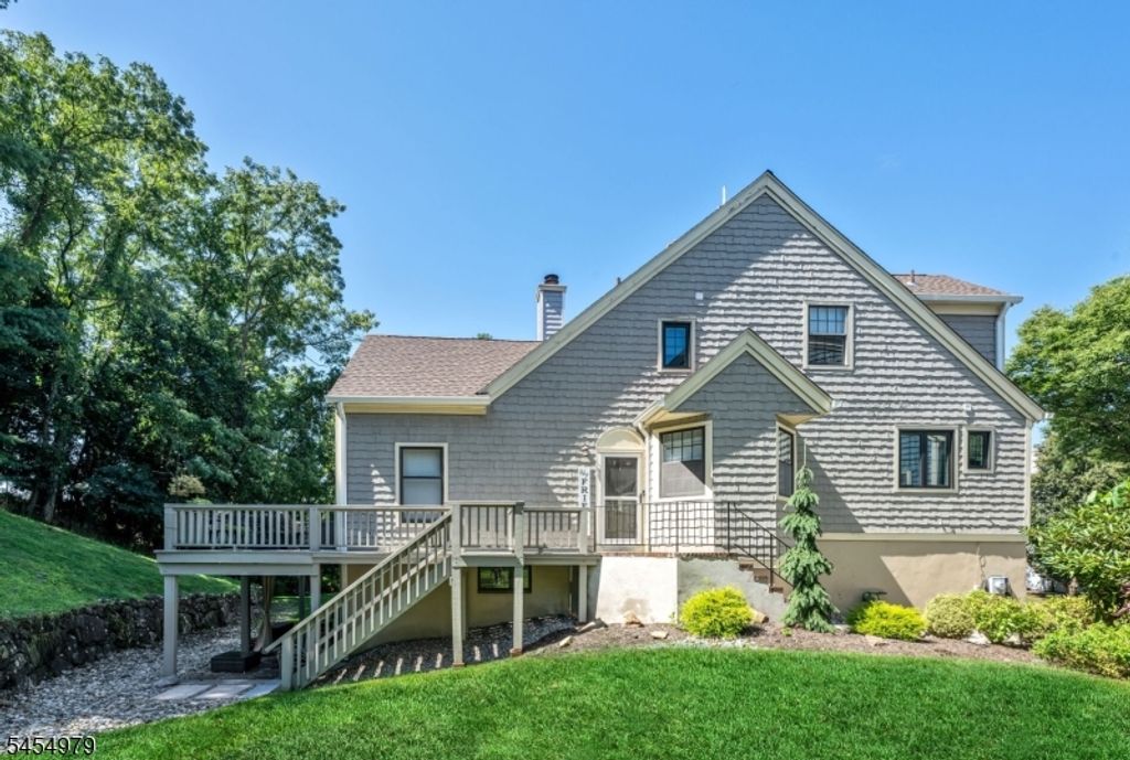 72 Tanager Ct, Wayne Twp., NJ 07470 — photo 3