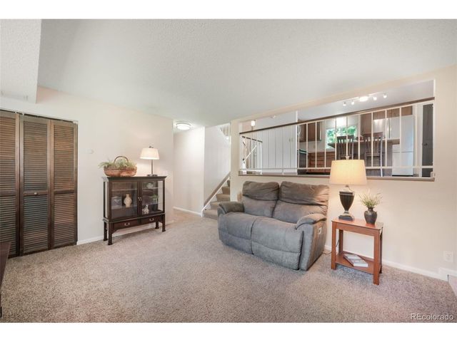 380 Winter Park Ln, Colorado Springs, CO 80919