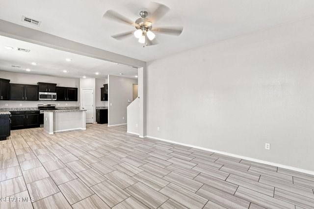 503 DUSK VIEW Street, Socorro, TX 79927
