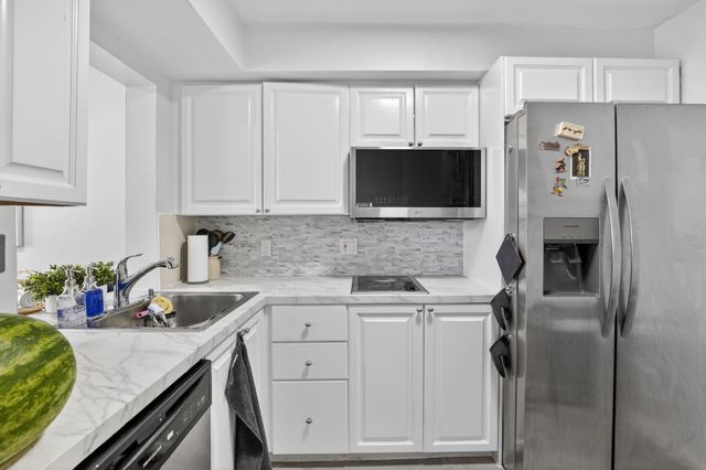 1531 SE 15th St 7, Fort Lauderdale, FL 33316