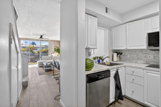 1531 SE 15th St 7, Fort Lauderdale, FL 33316