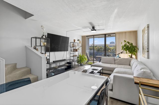 1531 SE 15th St 7, Fort Lauderdale, FL 33316